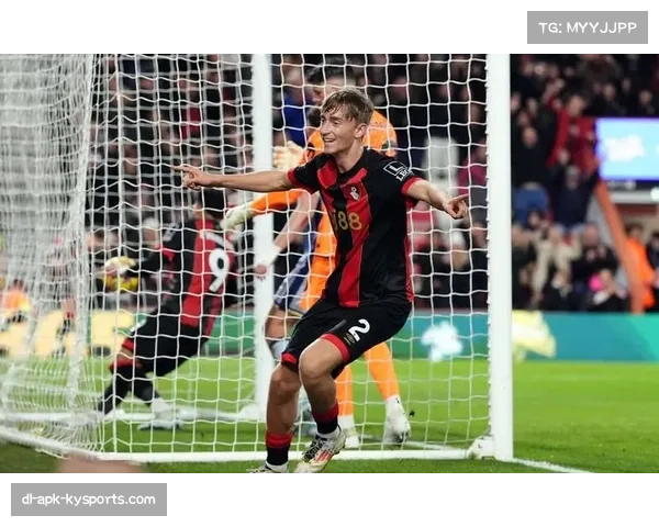 赫伊森为皇马打入扳平一球 年轻后卫展现进攻潜力